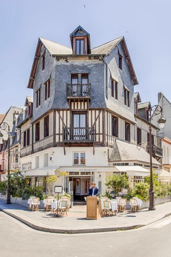 Appartement Castel Saint Clair Deux Pièces à Deauville Extérieur photo