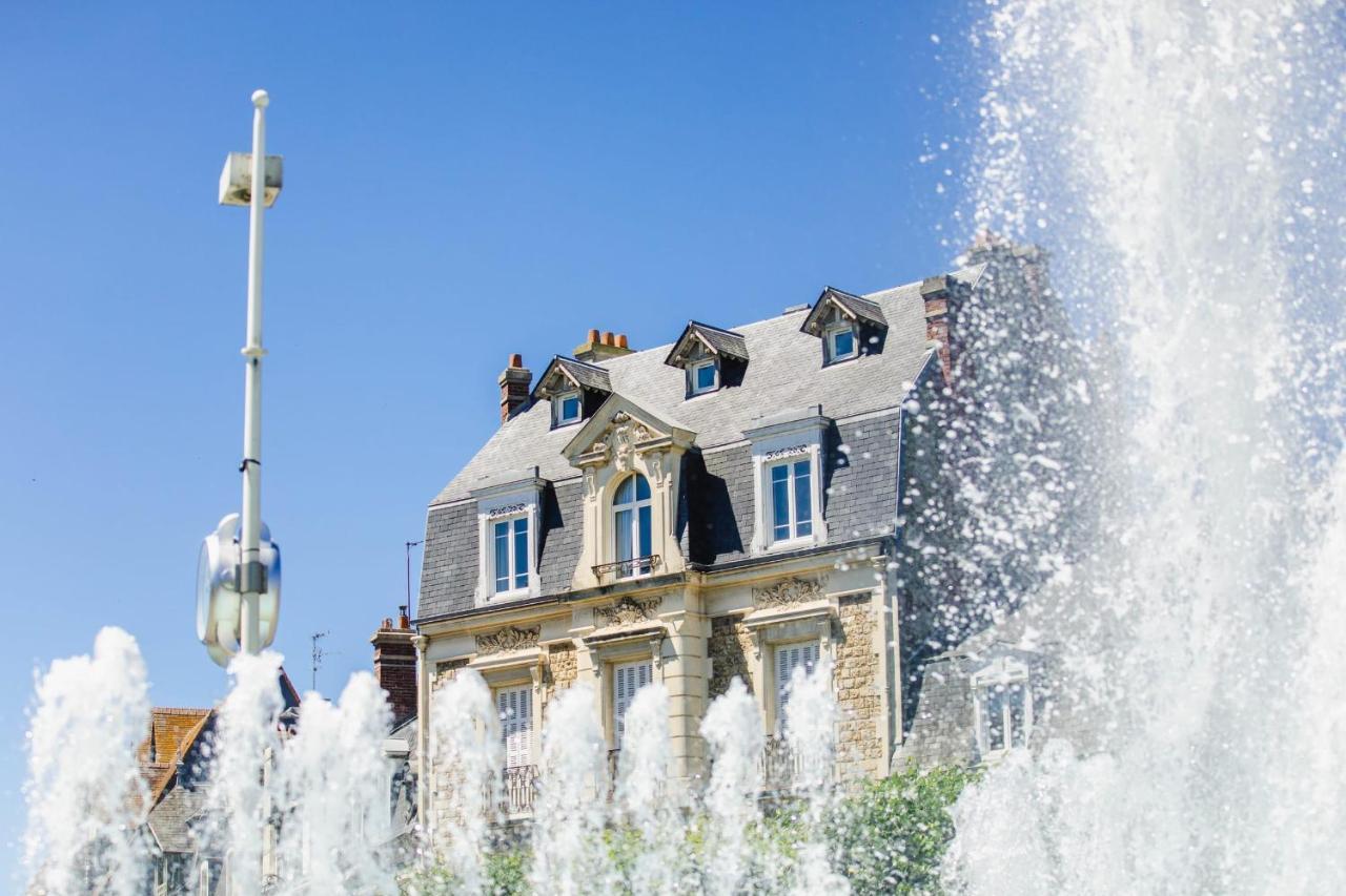 Appartement Castel Saint Clair Deux Pièces à Deauville Extérieur photo